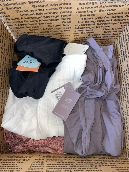 Target 23 PIECE RESELL BUNDLE WOMANS SIZE MEDIUM Spring/Summer | NWT - Picture 1 of 3